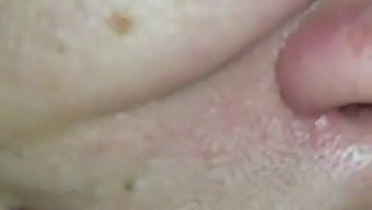 Coppia Arrapata Gode Di Un Pompino Caldo E Sborra In Bocca