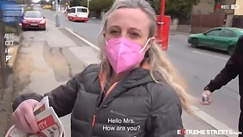 Hardcore Threesome With Prolapsed Milfs And Dirty Anal Play
