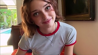 Foot Fetish Fun With Young Teen In Family Therapy Scene
