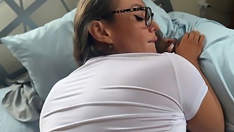 Amateur Blowjob And Creampie With A Mature Step Mom