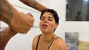 Curvy White Babe With Natural Tits Gives A Sloppy Blowjob